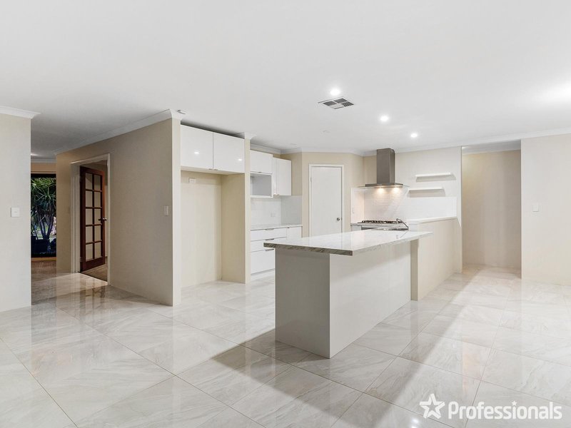 Photo - 13 Amity Circuit, Shoalwater WA 6169 - Image 6