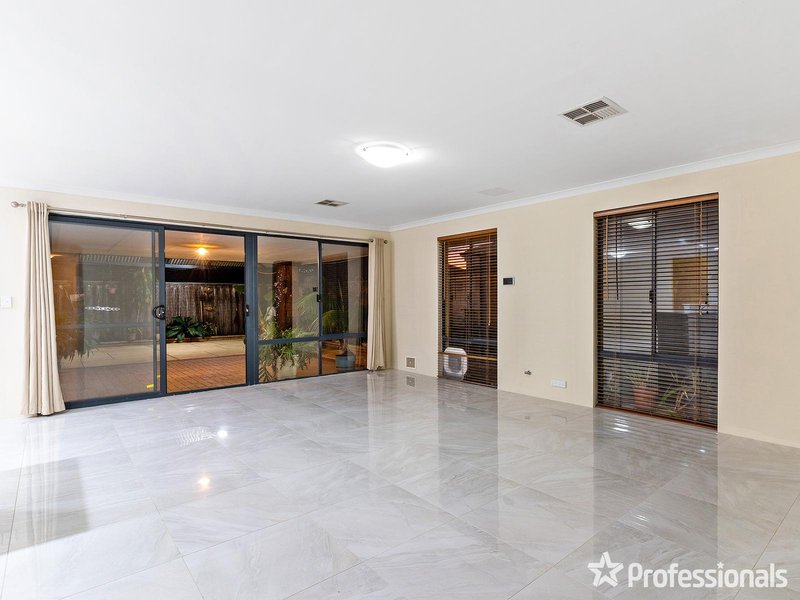 Photo - 13 Amity Circuit, Shoalwater WA 6169 - Image 10