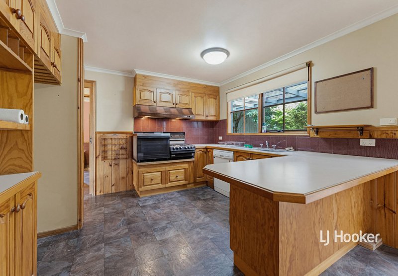 Photo - 13 Anderson Road, Kilmore VIC 3764 - Image 3