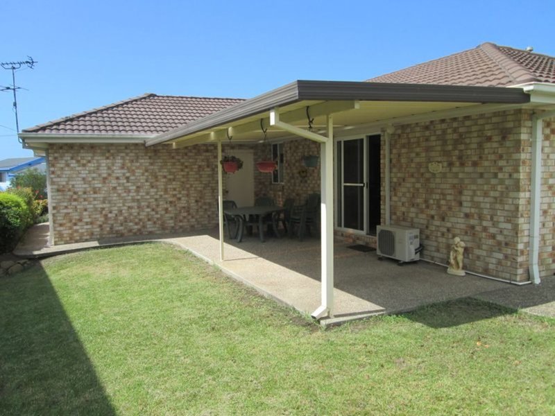 Photo - 13 Andrew Avenue, Tuross Head NSW 2537 - Image 3