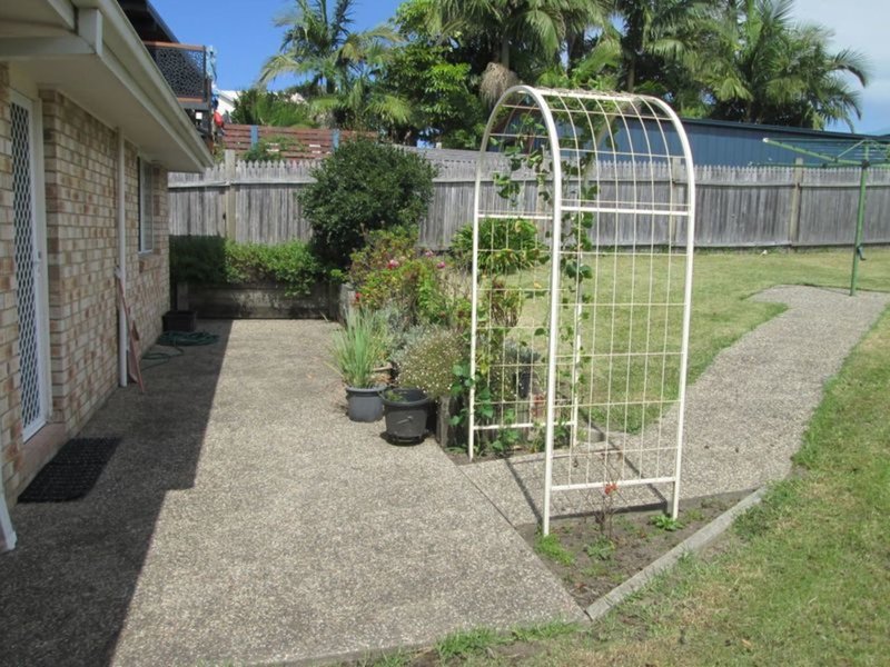 Photo - 13 Andrew Avenue, Tuross Head NSW 2537 - Image 17