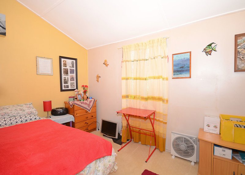 Photo - 13 Andrew Street, Pialba QLD 4655 - Image 9