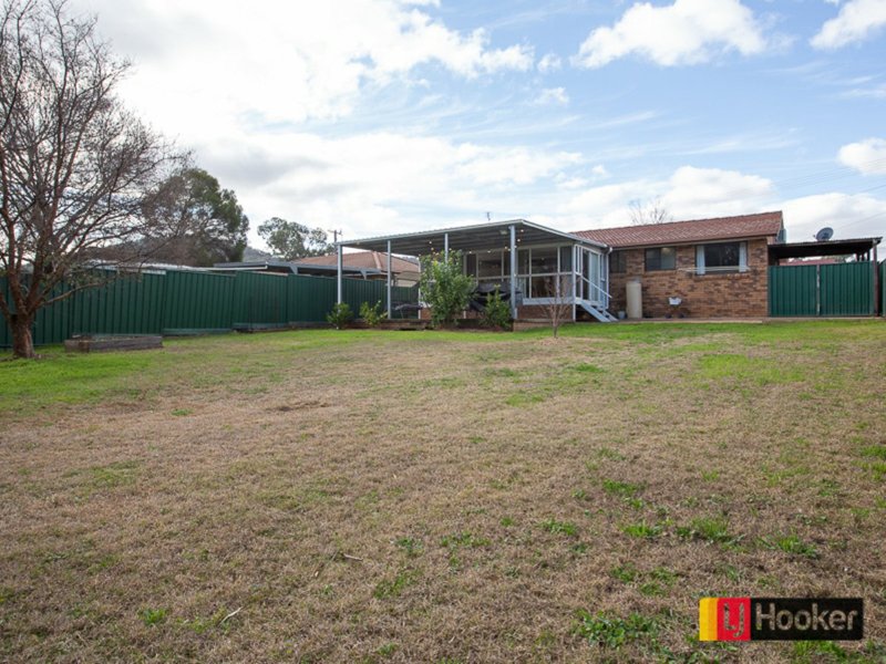 Photo - 13 Angela Street, East Tamworth NSW 2340 - Image 15