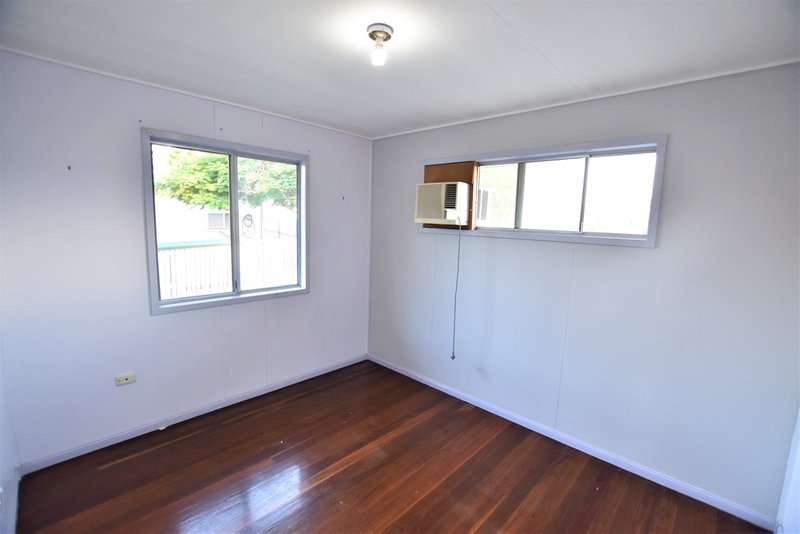 Photo - 13 Angler Street, Toolooa QLD 4680 - Image 6