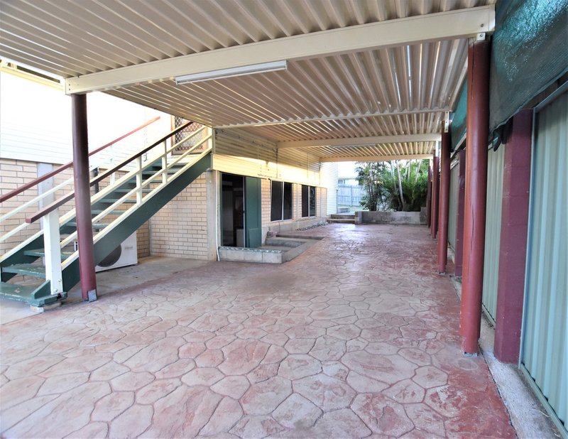 Photo - 13 Angler Street, Toolooa QLD 4680 - Image 8