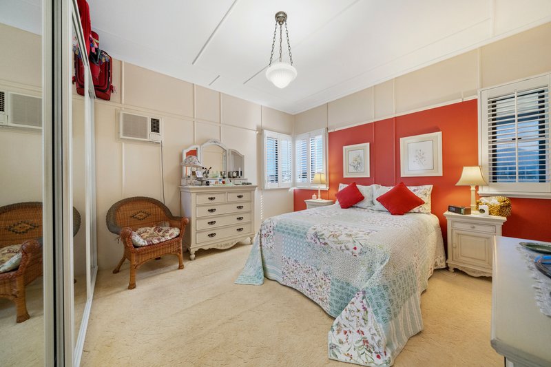 Photo - 13 Annie Street, Woody Point QLD 4019 - Image 7