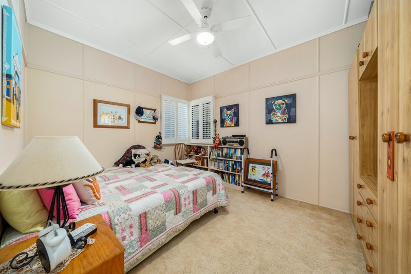 Photo - 13 Annie Street, Woody Point QLD 4019 - Image 8