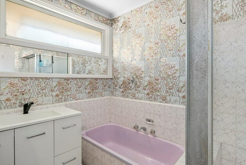 Photo - 13 Anstey Avenue, Reservoir VIC 3073 - Image 8