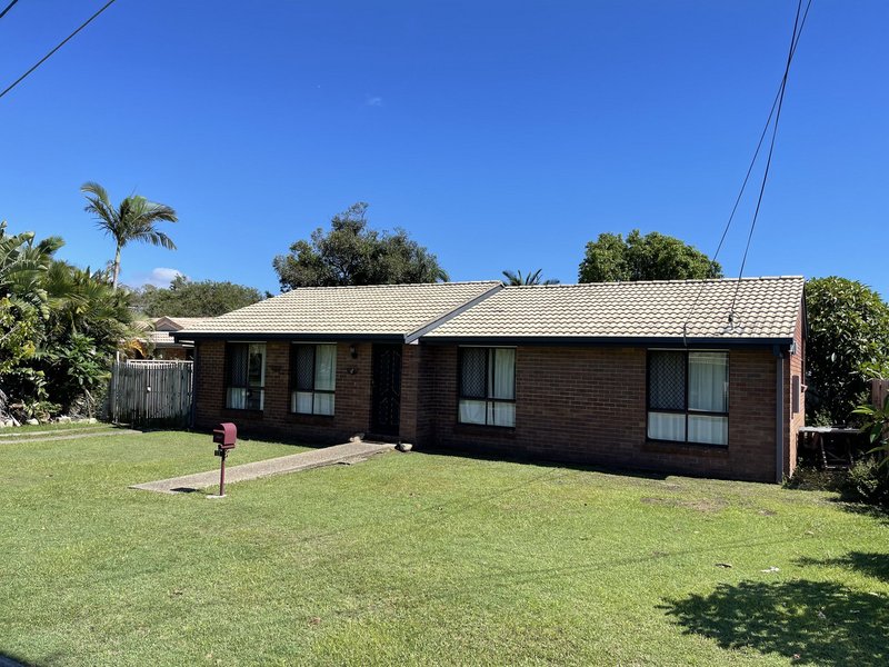 Photo - 13 Arafura Court, Kippa-Ring QLD 4021 - Image 3