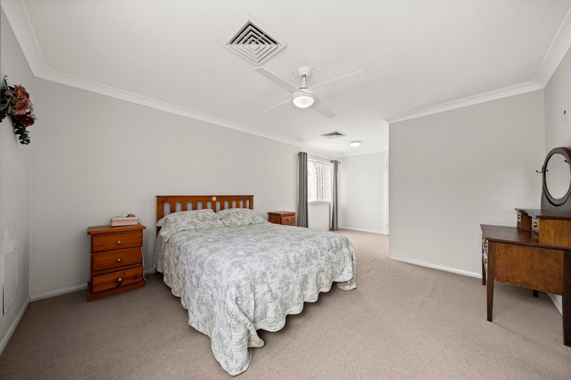 Photo - 13 Ardley Avenue, Kellyville NSW 2155 - Image 11