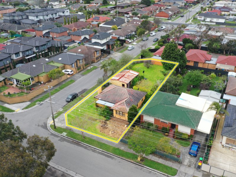 Photo - 13 Arena Square, Noble Park VIC 3174 - Image 3