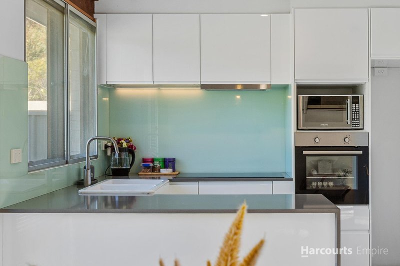 Photo - 13 Arundale Crescent, Wembley Downs WA 6019 - Image 6