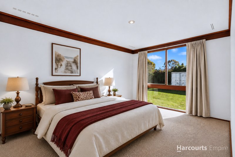 Photo - 13 Arundale Crescent, Wembley Downs WA 6019 - Image 11
