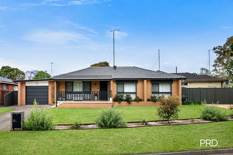 13 Aston Avenue, South Penrith NSW 2750