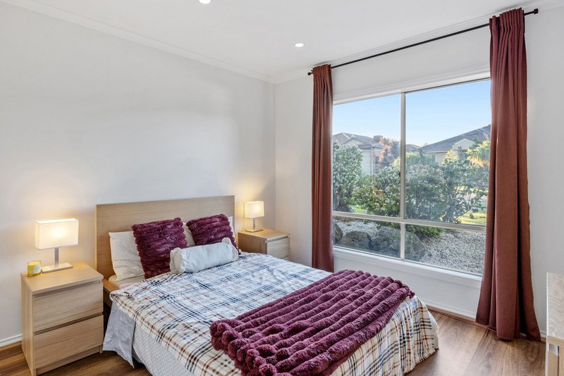 Photo - 13 Atkinson Drive, Berwick VIC 3806 - Image 6