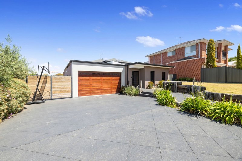 Photo - 13 Augusta Place, Darley VIC 3340 - Image 32