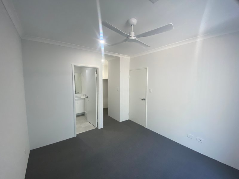 Photo - 13 Aurora Lane, Henley Brook WA 6055 - Image 9