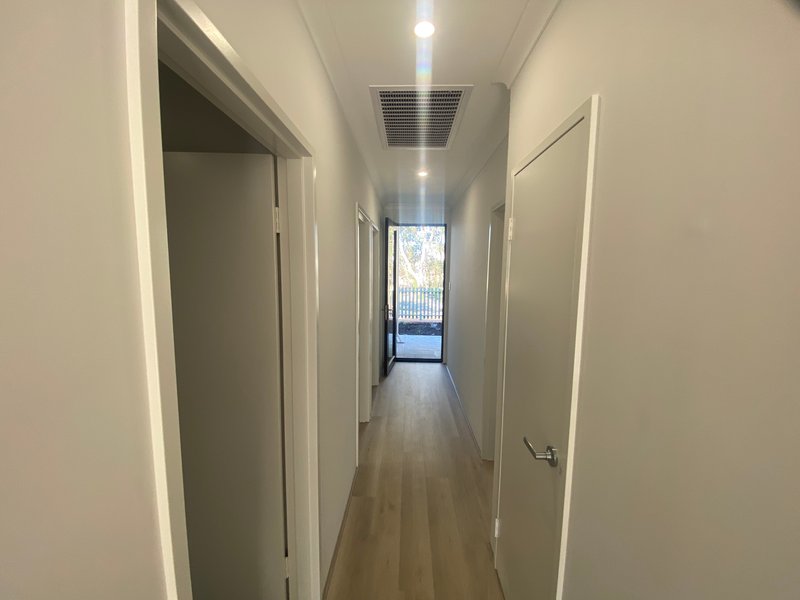 Photo - 13 Aurora Lane, Henley Brook WA 6055 - Image 18