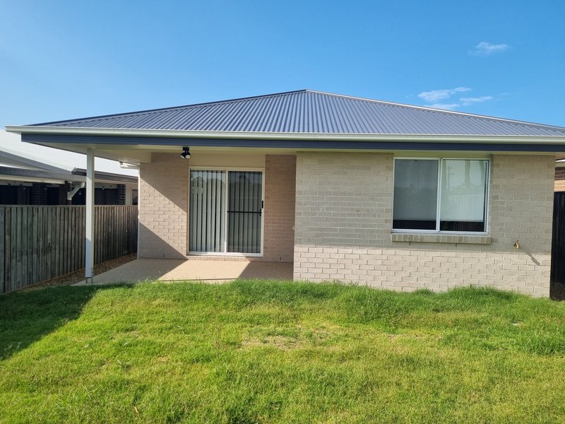 Photo - 13 Aurora Road, Tannum Sands QLD 4680 - Image 17