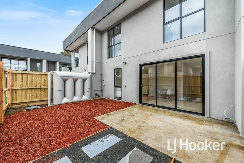 Photo - 13 Autumn Crescent, Carrum Downs VIC 3201 - Image 12