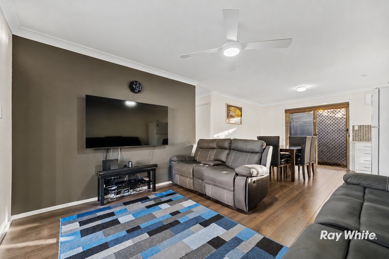 Photo - 13 Avalon Court, Marsden QLD 4132 - Image 3