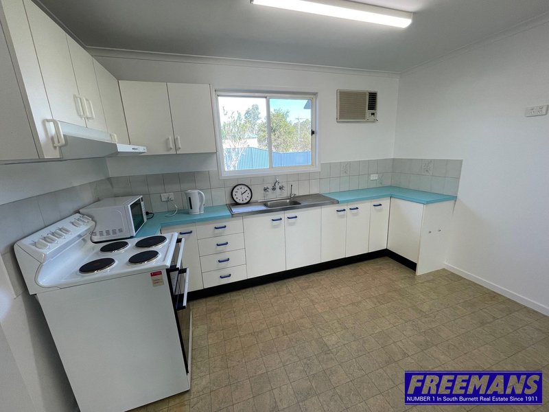 Photo - 13 Avoca Place, Nanango QLD 4615 - Image 2