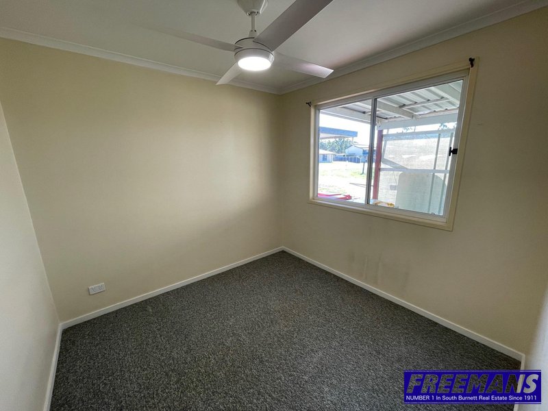 Photo - 13 Avoca Place, Nanango QLD 4615 - Image 8