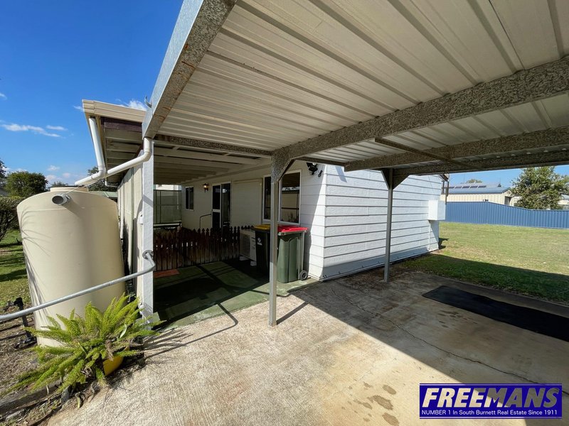 Photo - 13 Avoca Place, Nanango QLD 4615 - Image 12