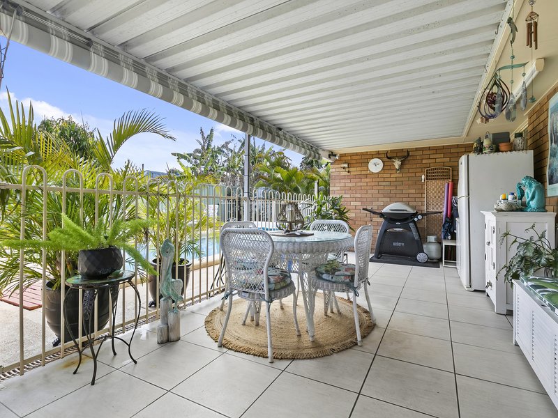 Photo - 13 Avon Ave , Banksia Beach QLD 4507 - Image 16