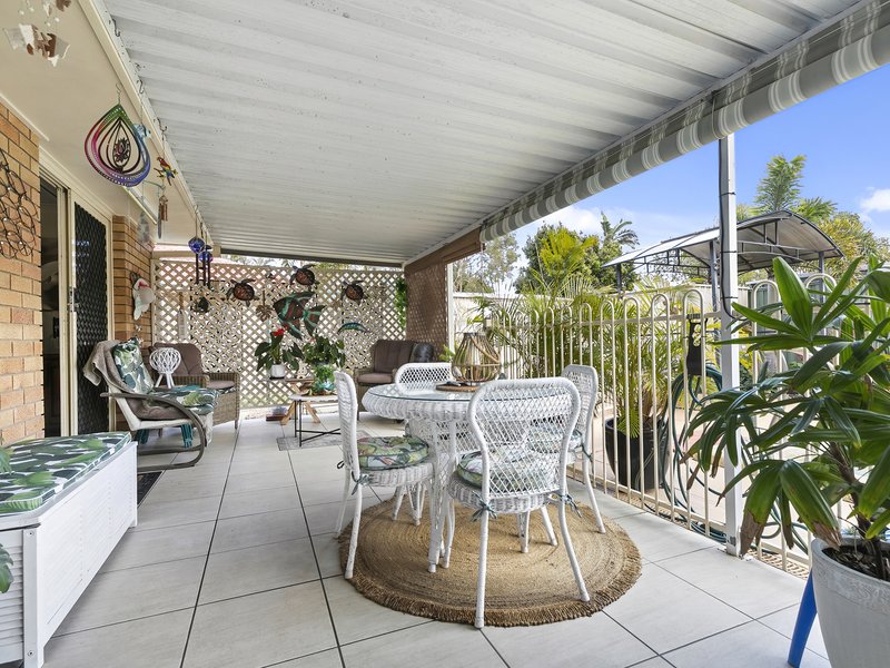 Photo - 13 Avon Ave , Banksia Beach QLD 4507 - Image 18