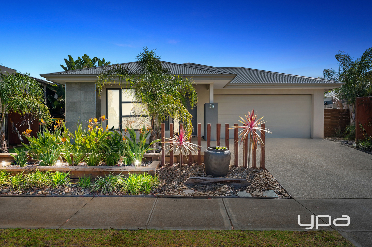 4-bedroom house at 13 AVONMORE WAY, Weir Views VIC 3338, Melton, Victoria