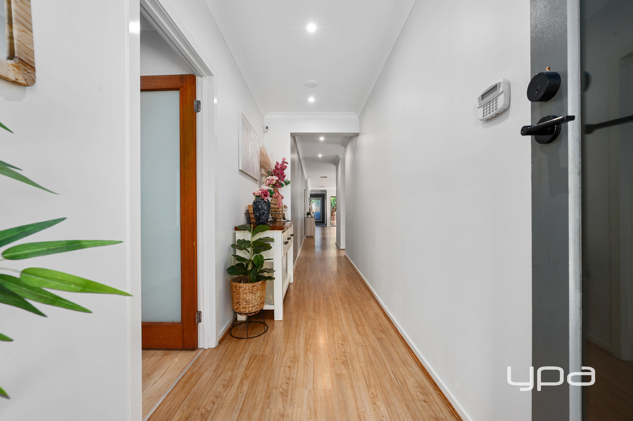 4-bedroom house at 13 AVONMORE WAY, Weir Views VIC 3338, Melton, Victoria