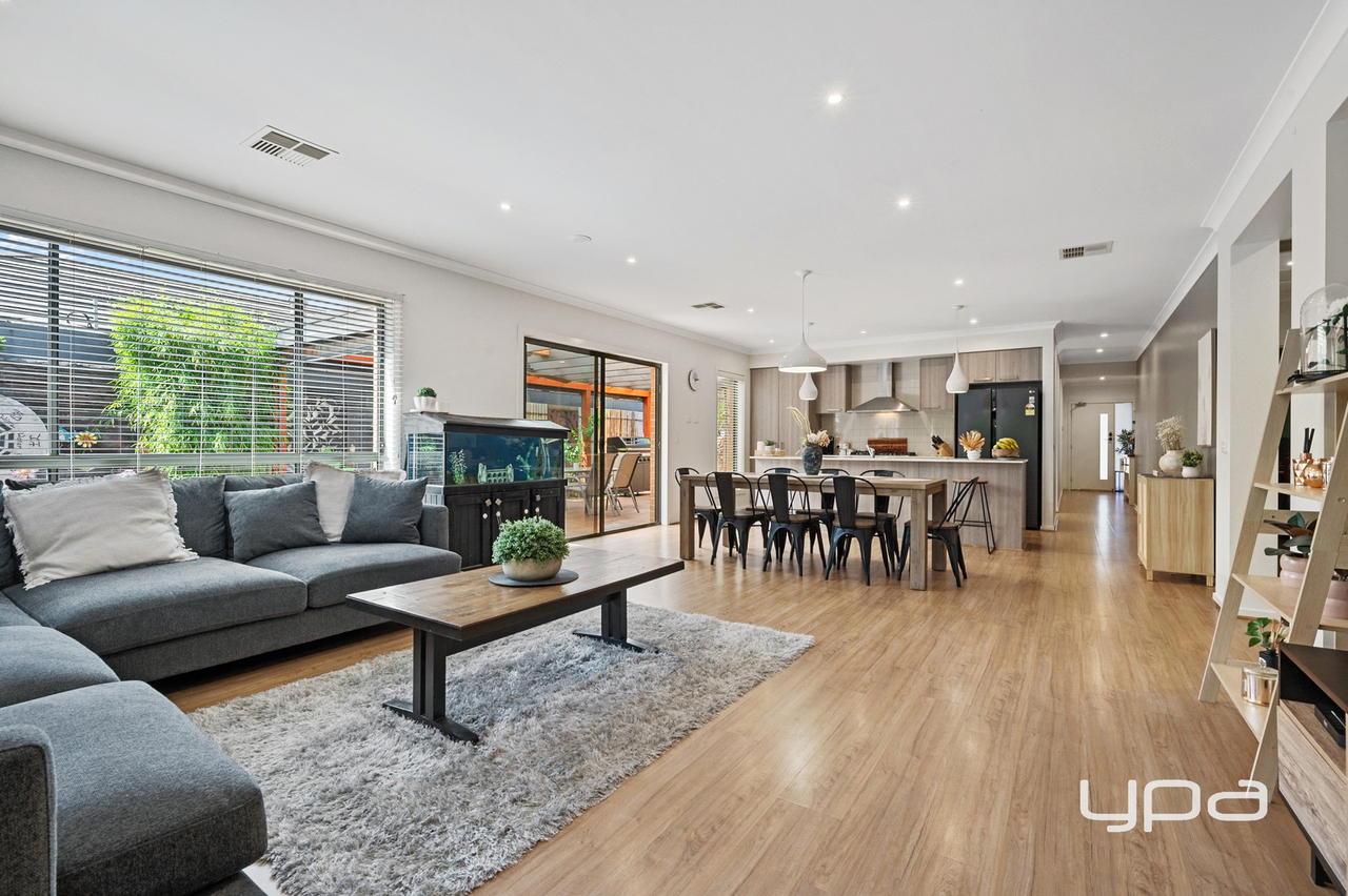 4-bedroom house at 13 AVONMORE WAY, Weir Views VIC 3338, Melton, Victoria