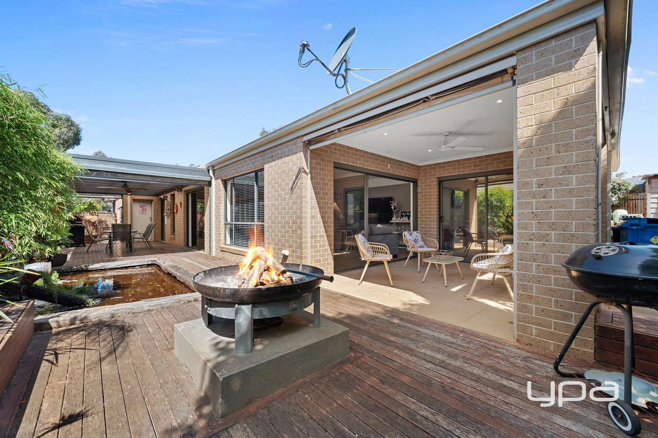 4-bedroom house at 13 AVONMORE WAY, Weir Views VIC 3338, Melton, Victoria