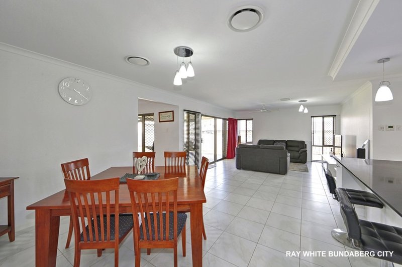 Photo - 13 Back Hill Drive, Coral Cove QLD 4670 - Image 5