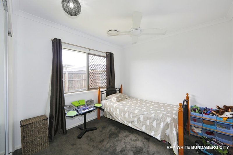 Photo - 13 Back Hill Drive, Coral Cove QLD 4670 - Image 12