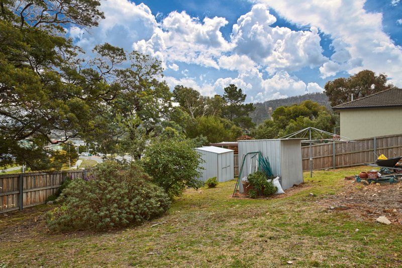 Photo - 13 Balcumbi Street, Mornington TAS 7018 - Image 5