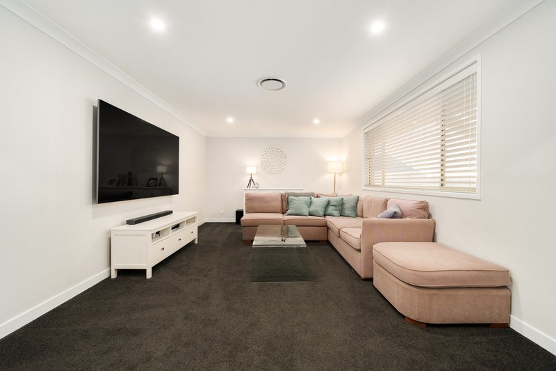Photo - 13 Balintore Drive, Castle Hill NSW 2154 - Image 5