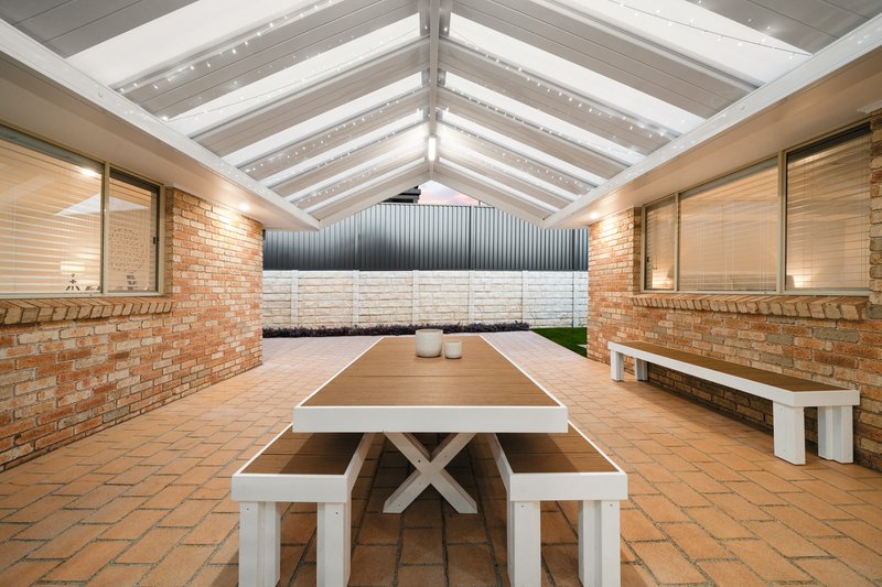 Photo - 13 Balintore Drive, Castle Hill NSW 2154 - Image 14