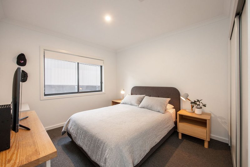 Photo - 13 Ballyneal Terrace, Wodonga VIC 3690 - Image 20