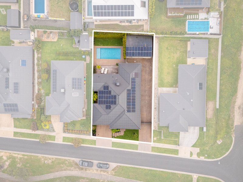 Photo - 13 Ballyneal Terrace, Wodonga VIC 3690 - Image 26