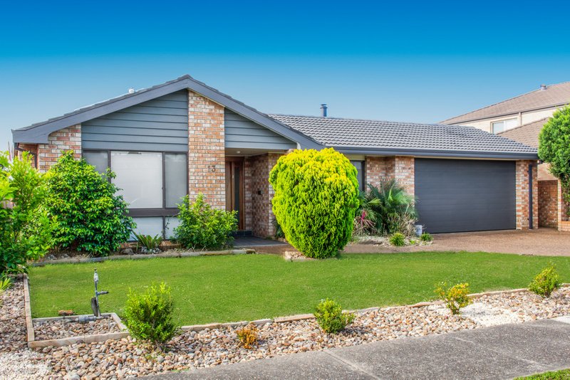 13 Banbury Crescent, Chipping Norton NSW 2170