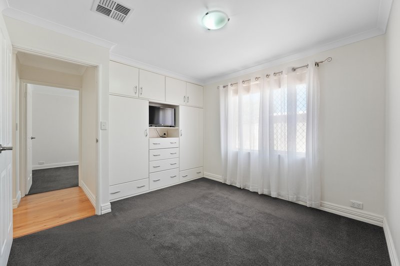 Photo - 13 Bandol Gardens, Secret Harbour WA 6173 - Image 22