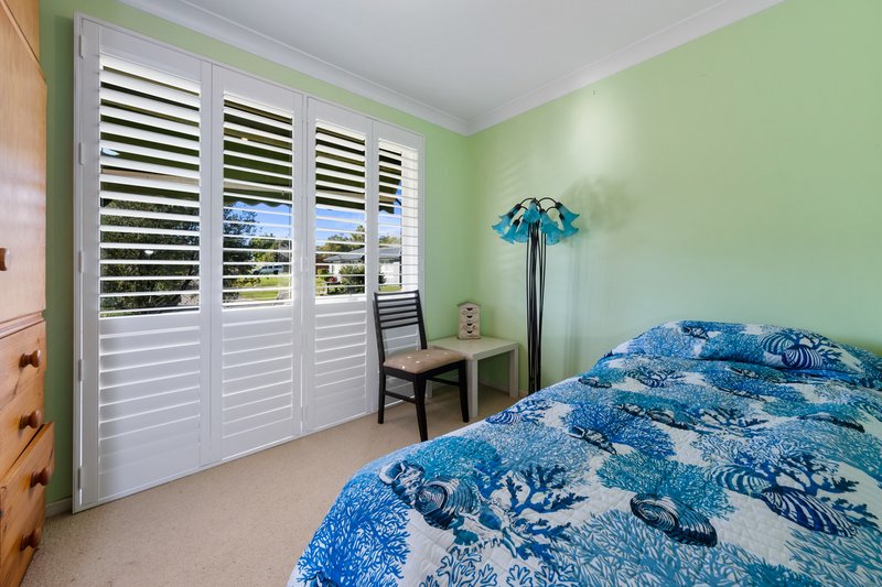 Photo - 13 Banks Close, Bateau Bay NSW 2261 - Image 8