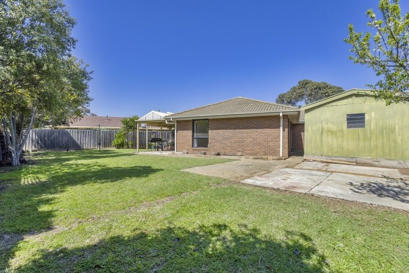 Photo - 13 Banksia Crescent, Hoppers Crossing VIC 3029 - Image 10