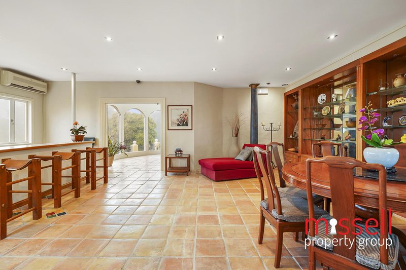 Photo - 13 Barbers Road, Kalorama VIC 3766 - Image 9