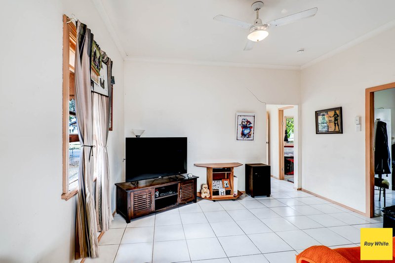 Photo - 13 Barbour Street, Esk QLD 4312 - Image 6