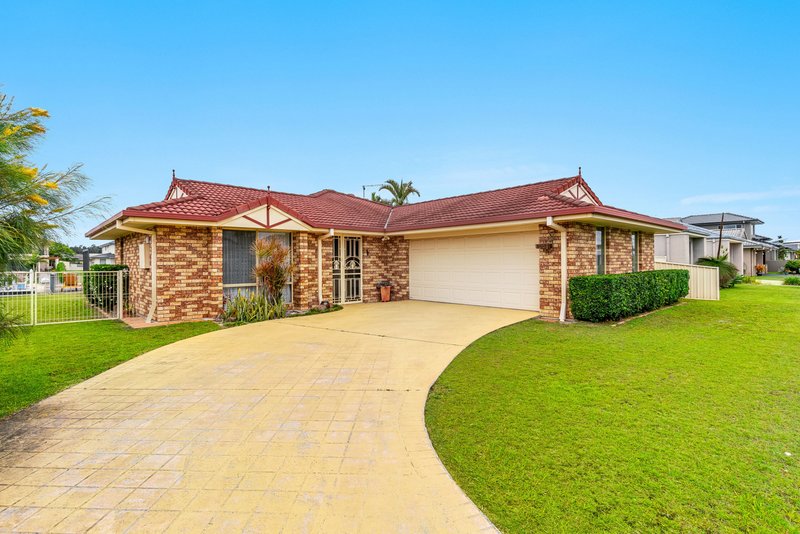 Photo - 13 Barellan Avenue, Yamba NSW 2464 - Image 11