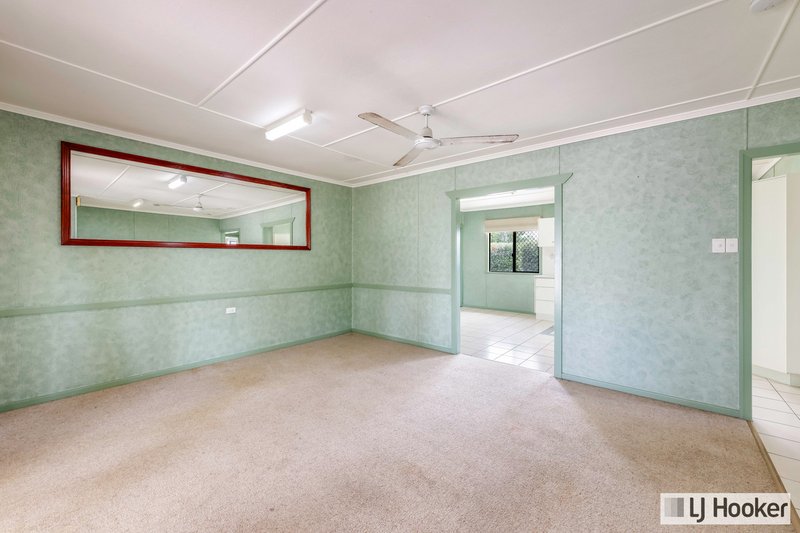 Photo - 13 Barnes Street, Svensson Heights QLD 4670 - Image 7