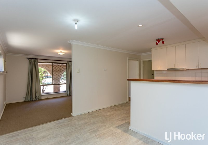 Photo - 13 Baron Way, Gosnells WA 6110 - Image 4